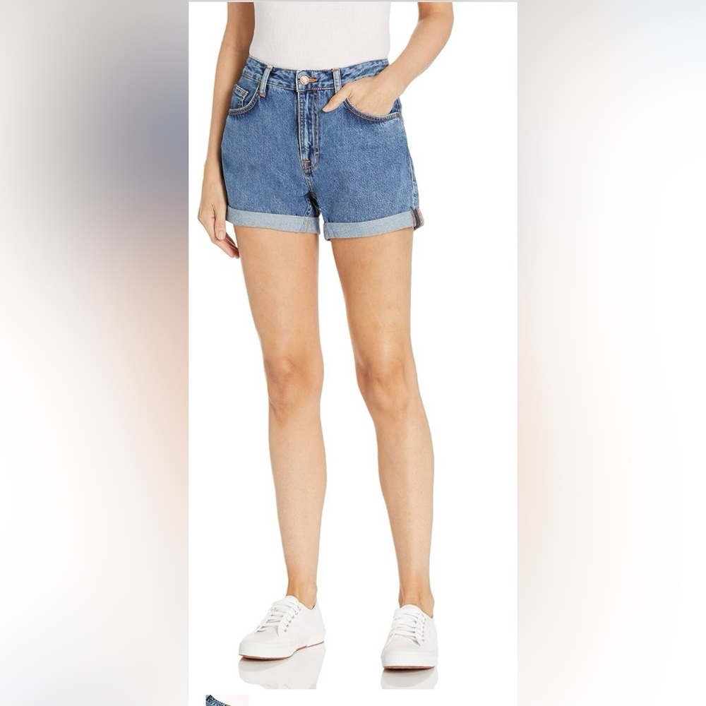 Nudie Jeans Frida Shorts. Size 24. New with tags.